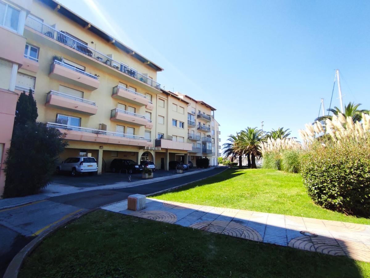 Magnifique T2 Au Calme Avec Une Superbe Vue Sur Le Port Canet Exterior foto